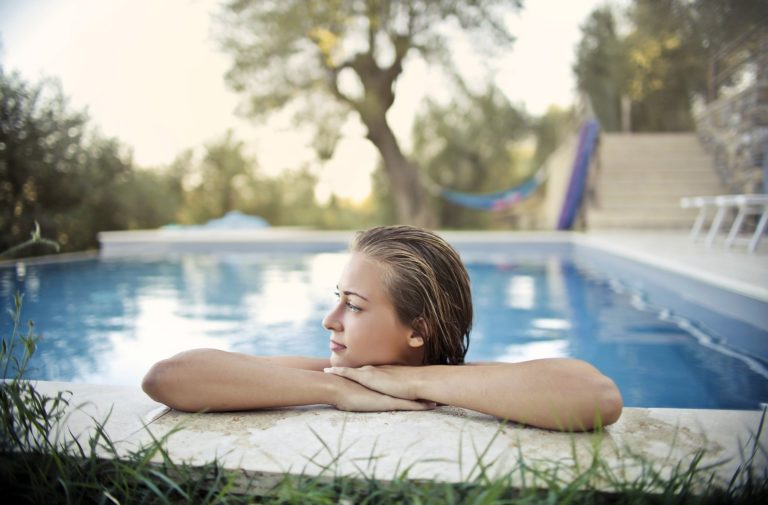 Poolbau – Genehmigung, Wissenswertes und wichtige Tipps